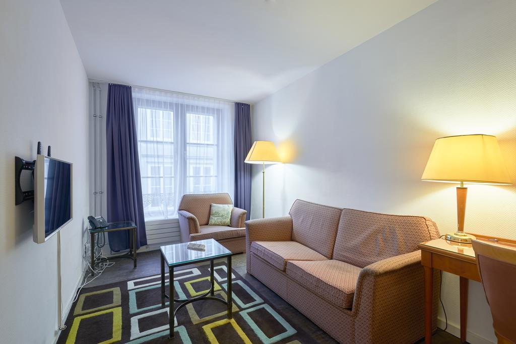Hotel Hine Adon フリブール エクステリア 写真